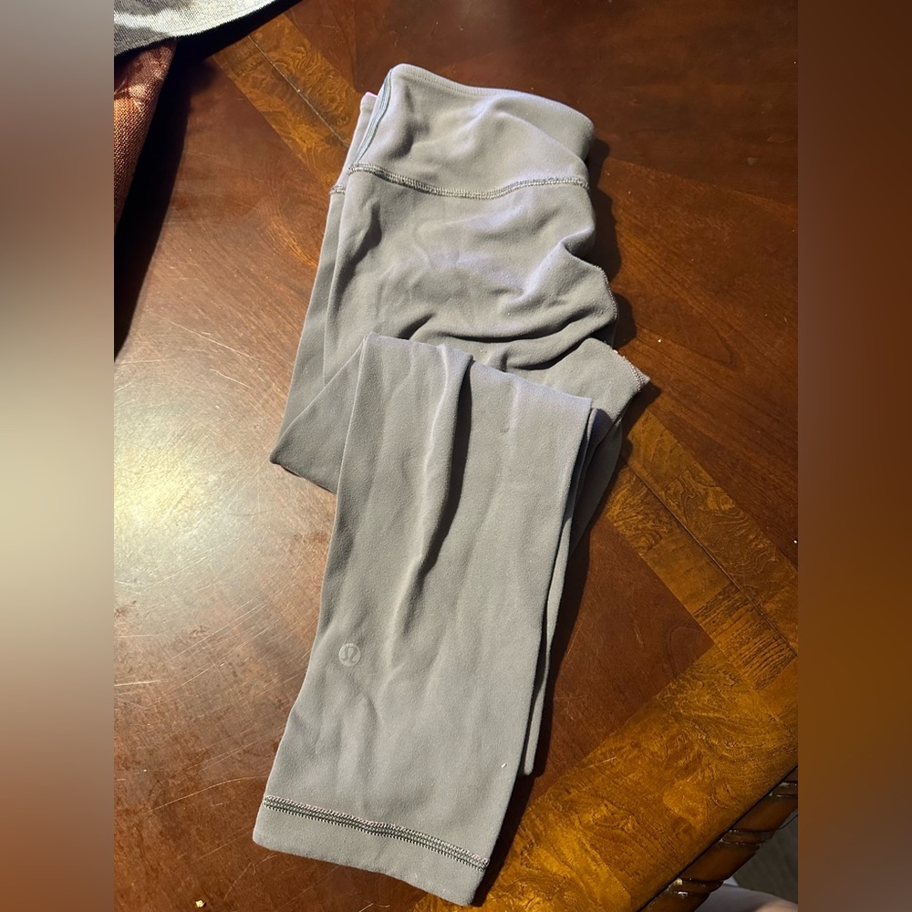 lulu reverseable leggings